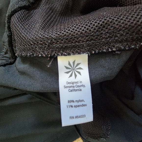 Athleta Lightweight Cargo Pant - Picture 10 of 11